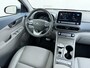 Hyundai Kona Electric EV Premium 64 kWh SOH 100% | 3-FASE | WARMTEPOMP | LEDER | STOEL VERWARM, VENTILATIE | CAMERA | RIJKLAAR INCL. 12 MND BOVAG GARANTIE