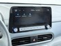 Hyundai Kona Electric EV Premium 64 kWh SOH 100% | 3-FASE | WARMTEPOMP | LEDER | STOEL VERWARM, VENTILATIE | CAMERA | RIJKLAAR INCL. 12 MND BOVAG GARANTIE