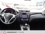 Nissan Qashqai 1.2 Connect Edition, Trekhaak, Panorama dak, Ned. Auto, AUR camera, Navigatie, DAB