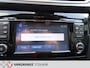 Nissan Qashqai 1.2 Connect Edition, Trekhaak, Panorama dak, Ned. Auto, AUR camera, Navigatie, DAB