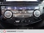 Nissan Qashqai 1.2 Connect Edition, Trekhaak, Panorama dak, Ned. Auto, AUR camera, Navigatie, DAB