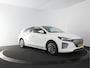 Hyundai Ioniq Premium EV 38 kWh | Facelift | Navi | Leder | 16'' velgen | Stoelen geventileerd/verwarmd |