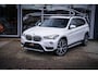 BMW X1 SDrive20i Orange Edition III|Trekhaak|Pano|LED|Ambiance|Camera