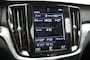 Volvo V60 2.0 B3 Momentum Business Automaat - Carplay, Digital Cockpit