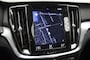 Volvo V60 2.0 B3 Momentum Business Automaat - Carplay, Digital Cockpit