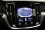 Volvo V60 2.0 B3 Momentum Business Automaat - Carplay, Digital Cockpit