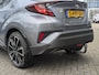 Toyota C-HR 1.8 Hybrid Dynamic | Trekhaak | ACC | PDC V+A | LED | BSM | Elek. inklapbare spiegels | 19" Lichtmetaal