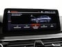 BMW 5-Serie 518D M-SPORT SEDAN + NAPPA LEDEREN COMFORTZETELS | TREKHAAK | H/K | HEAD-UP | SFEERVERLICHTING