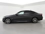 BMW 5-Serie 518D M-SPORT SEDAN + NAPPA LEDEREN COMFORTZETELS | TREKHAAK | H/K | HEAD-UP | SFEERVERLICHTING