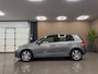 Volkswagen Golf 1.2 TSI Tour * Navigatie / Airco / LM Velgen / 70.789 km + NAP / NL Auto *