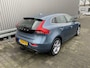 Volvo V40 1.6 T3 Summum Clima, Stoelvw, Navi, Bluetooth, CC, PDC v/a, LM, Afn.Trekh, nw. APK – Inruil Mogelijk –