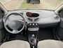 Renault Twingo 1.2-16V. Uniek!! 68.083km. Airco/ Elektrische Ramen / all season banden.