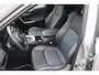Toyota RAV4 2.5 HYBRID AWD STYLE APPLE/ANDROID LEDER STOEL/STUUR/VOORRUITVERWARM. ELEK. ACHTERKLEP. 1650KG-TREK. CAMERA P-SENSOREN KEYLESS