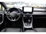 Toyota RAV4 2.5 HYBRID AWD STYLE APPLE/ANDROID LEDER STOEL/STUUR/VOORRUITVERWARM. ELEK. ACHTERKLEP. 1650KG-TREK. CAMERA P-SENSOREN KEYLESS