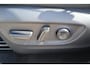 Toyota RAV4 2.5 HYBRID AWD STYLE APPLE/ANDROID LEDER STOEL/STUUR/VOORRUITVERWARM. ELEK. ACHTERKLEP. 1650KG-TREK. CAMERA P-SENSOREN KEYLESS