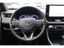 Toyota RAV4 2.5 HYBRID AWD STYLE APPLE/ANDROID LEDER STOEL/STUUR/VOORRUITVERWARM. ELEK. ACHTERKLEP. 1650KG-TREK. CAMERA P-SENSOREN KEYLESS