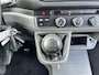 Volkswagen Crafter 35 2.0 TDI L3H3 140pk Airco Cruise control Kastinrichting Omvormer Standkachel werkplaats Navigatiesysteem Telefoonverbinding 2-Persoons Camera Euro 6