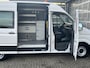 Volkswagen Crafter 35 2.0 TDI L3H3 140pk Airco Cruise control Kastinrichting Omvormer Standkachel werkplaats Navigatiesysteem Telefoonverbinding 2-Persoons Camera Euro 6