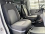 Volkswagen Crafter 35 2.0 TDI L3H3 140pk Airco Cruise control Kastinrichting Omvormer Standkachel werkplaats Navigatiesysteem Telefoonverbinding 2-Persoons Camera Euro 6