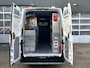 Volkswagen Crafter 35 2.0 TDI L3H3 140pk Airco Cruise control Kastinrichting Omvormer Standkachel werkplaats Navigatiesysteem Telefoonverbinding 2-Persoons Camera Euro 6