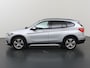 BMW X1 sDrive18i Executive | Sportline | Sportstoelen | Navigatie | Parkeercamera | Stoelverwarming | Climate Control |