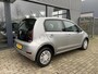 Volkswagen Up! 1.0 BMT move up!