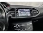 Peugeot 308 SW 1.2 PureTech Allure | Trekhaak | Camera | Panoramadak | LED | Cruise control