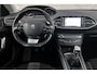 Peugeot 308 SW 1.2 PureTech Allure | Trekhaak | Camera | Panoramadak | LED | Cruise control