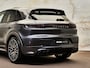 Porsche Cayenne 3.0 E-Hybrid, SportDesign, Bose, tr.haak, 22", pano, luchtv., memory, ACC, privacy