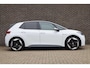Volkswagen ID.3 204pk First Max 58 kWh | SoH 94% | Head-up Display | Panoramadak | Steunhaak