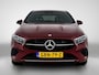 Mercedes-Benz A-klasse 250 e Plug-In Hybride Luxury | Trekhaak | Distronic | Keyless Go | Alarm | Stuur- en Stoelverwarming | Dode Hoek Ass | Inclusief 24 maanden Mercedes-Benz Certified garantie voor Europa.