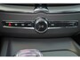 Volvo XC60 T6 Recharge AWD Plus Black Edition - Panorama/schuifdak - IntelliSafe Assist & Surround - Adaptieve LED koplampen - Parkeercamera achter - Verwarmde voorstoelen, stuur & achterbank - Parkeersensoren voor & achter - Elektr. bedienb. voorstoelen met geheugen - Draadloze tel. lader - Extra getint glas - 21' LMV
