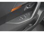 Peugeot 2008 PureTech 130 EAT8 Active Pack | Parkeersensoren | Apple CarPlay | Climate Control | Stoelverwarming