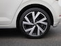 Volkswagen Polo 1.0 TSI R-Line Business 95 PK DSG | Automaat | Navigatie | App-connect | Parkeersensoren | Panorama dak | IQ Light | Achteruitrijcamera | 17 Inch lichtmetaal |