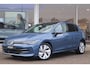 Volkswagen Golf 1.5 eHybrid 204pk Life Edition | SoH 100% | Trekhaak Wegklapbaar | Panoramadak | Camera | PDC