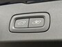 Volvo V60 2.0 T6 Recharge AWD Business Pro | Parkeercamera achter | Verwarmbare voorstoelen en stuurwiel | BLIS | Keyless |