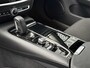 Volvo V60 2.0 T6 Recharge AWD Business Pro | Parkeercamera achter | Verwarmbare voorstoelen en stuurwiel | BLIS | Keyless |