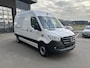 Mercedes-Benz Sprinter 317 CDI L2 H2 Pro Facelift / MBUX / Camera / Geveerde stoel / Cruise control / Airco / 270 Graden achterdeuren