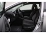 Toyota Auris 1.8 Hybrid Aspiration 2016 | Dealer Onderhouden Trekhaak | Navigatie | DAB Radio | Cruise Control | Lane Assist | Stuurwiel Bediening | Climate Control | Boekjes | 2 Sleutels