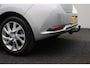Toyota Auris 1.8 Hybrid Aspiration 2016 | Dealer Onderhouden Trekhaak | Navigatie | DAB Radio | Cruise Control | Lane Assist | Stuurwiel Bediening | Climate Control | Boekjes | 2 Sleutels