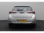 Toyota Auris 1.8 Hybrid Aspiration 2016 | Dealer Onderhouden Trekhaak | Navigatie | DAB Radio | Cruise Control | Lane Assist | Stuurwiel Bediening | Climate Control | Boekjes | 2 Sleutels