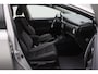 Toyota Auris 1.8 Hybrid Aspiration 2016 | Dealer Onderhouden Trekhaak | Navigatie | DAB Radio | Cruise Control | Lane Assist | Stuurwiel Bediening | Climate Control | Boekjes | 2 Sleutels