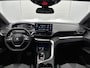 Peugeot 5008 1.2 Hybrid Allure Pack Business 136pk Automaat | Navigatie | Climate Control | Cruise Control | Achteruitrijcamera | Parkeersensoren Achter | LED Koplampen | 18" Lichtmetalen Velgen | Keyless Entry/Start | Apple Carokay/Android Auto |