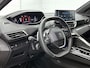 Peugeot 5008 1.2 Hybrid Allure Pack Business 136pk Automaat | Navigatie | Climate Control | Cruise Control | Achteruitrijcamera | Parkeersensoren Achter | LED Koplampen | 18" Lichtmetalen Velgen | Keyless Entry/Start | Apple Carokay/Android Auto |