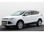 Ford Kuga 1.5 Titanium Bi-Xenon, Panoramadak, Winterpakket, Camera, Parkassist, Trekhaak, 17''