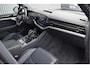Volkswagen Touareg 3.0 TSi eHybrid 4MOTION Panorama, Luchtvering, Trekhaak, IQ Light, Stoelkoeling, Dynaudio