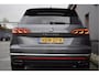 Volkswagen Touareg 3.0 TSi eHybrid 4MOTION Panorama, Luchtvering, Trekhaak, IQ Light, Stoelkoeling, Dynaudio
