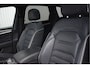 Volkswagen Touareg 3.0 TSi eHybrid 4MOTION Panorama, Luchtvering, Trekhaak, IQ Light, Stoelkoeling, Dynaudio