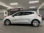 Renault Clio 1.0 TCe 90 Equilibre / NL-auto/ Eerste eigenaar/ 16.500 KM/ Cruise control/ Apple carplay/ Navi/ Airco/
