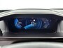 Peugeot e-2008 EV GT 50 kWh 136pk Automaat | Navigatie | Climate Control | Cruise Control | LED | Achteruitrijcamera | 17" LMV | Keyless Entry/Start | Verwarmde Voorstoelen | Apple Carplay/Android Auto |